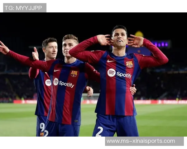 巴萨第六次欧冠单场上半时染红,阿劳霍两度上榜 巴萨第六次欧冠单场上半时染红,阿劳霍两度上榜